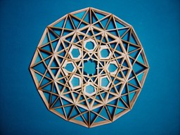 파란색 배경 위의 꽃