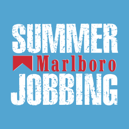 The Text Summer Marlo Jobing 에 A 푸른 배경