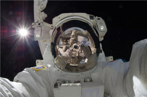 Astronaut 에 A 공간 한 벌
