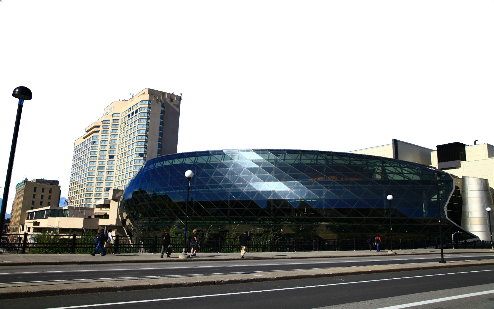 city 안의 modern building