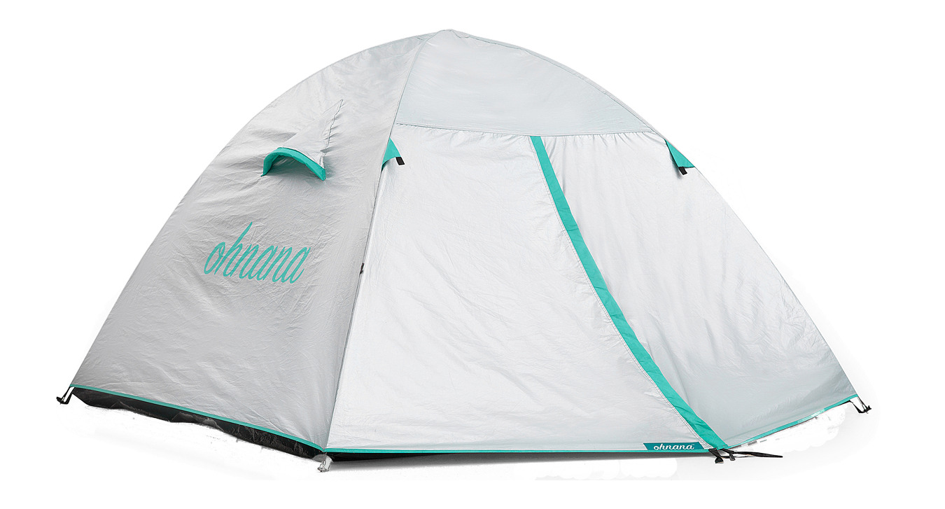 흰색 배경 위의 tent